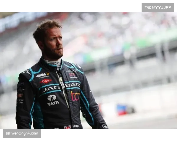 墨西哥站起步阶段大乱斗 多名车手切弯引发比赛争议与判罚讨论